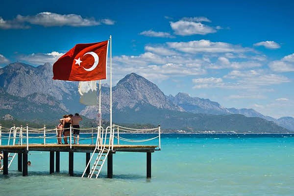 Как не пропустить горящий тур в Турцию?
