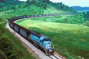 Железнодорожные перевозки грузов: прием и обработка