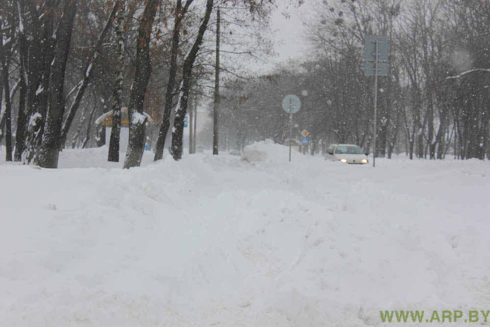 Состояние дорог в городе Пинске - Фотосюжет-12