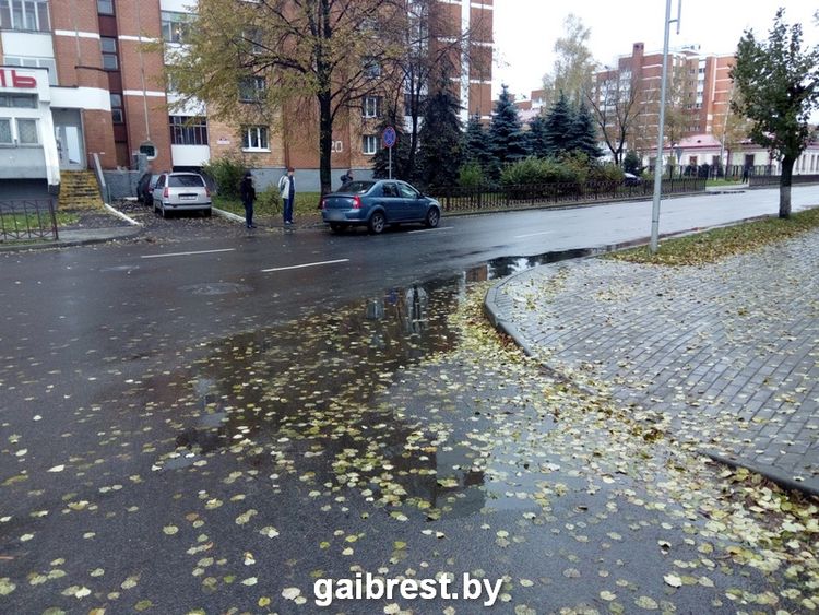 В Пинске произошло ДТП: наезд на пешехода ул.Завальная