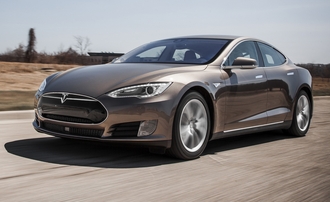 Tesla представила обновленную Model S 
